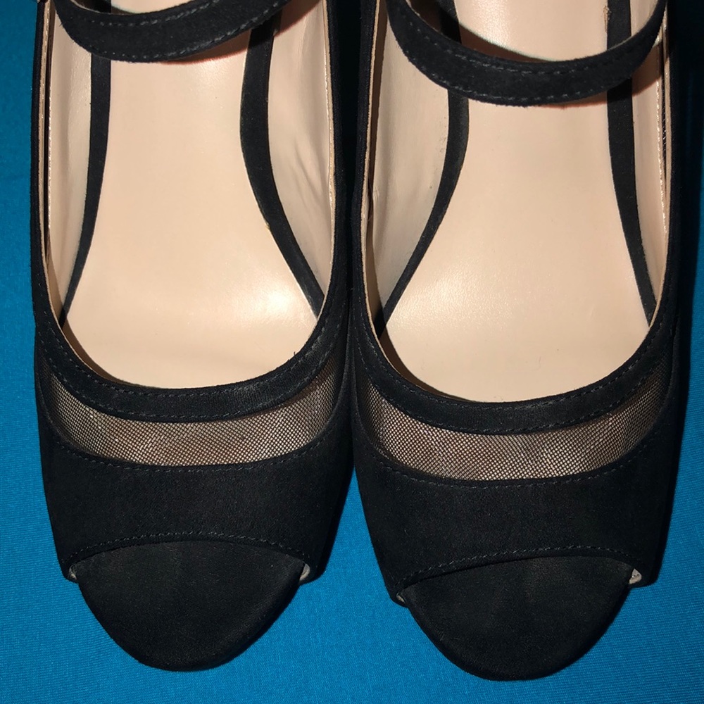 Shoes - Picture 6 of 6